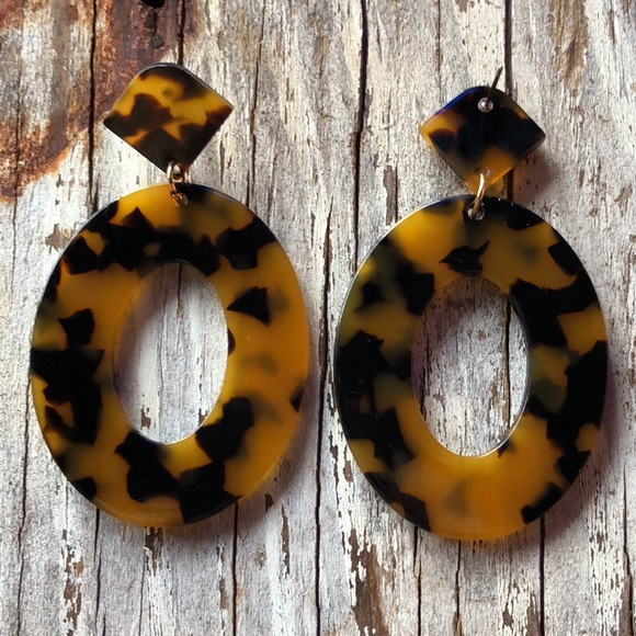 Tortoise Resin Hoops! - Picture 2 of 5